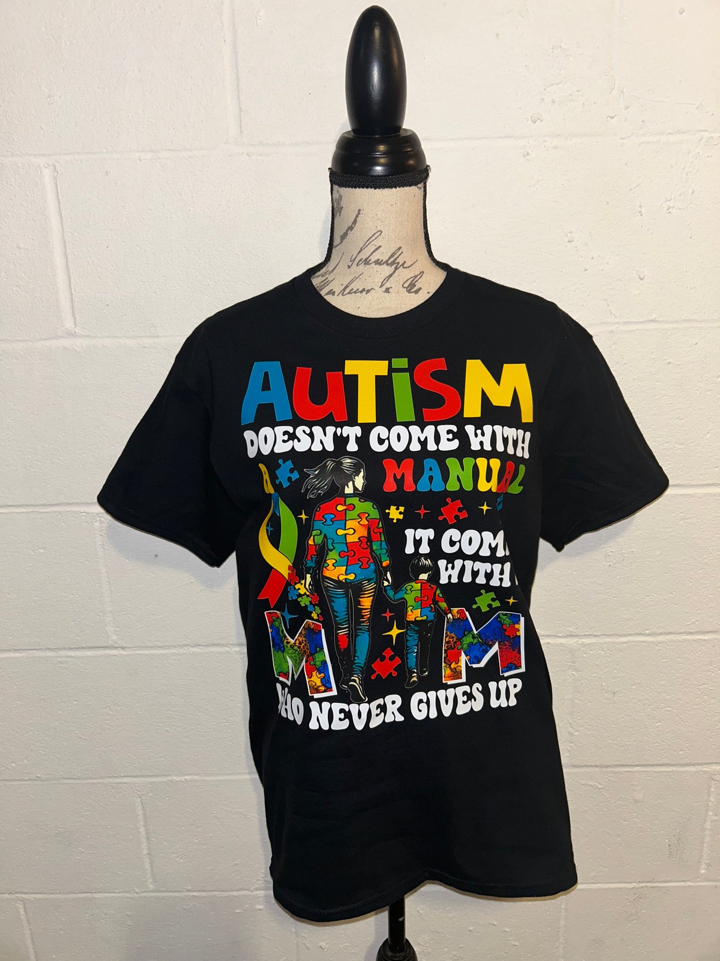 Autism mom T-shirt