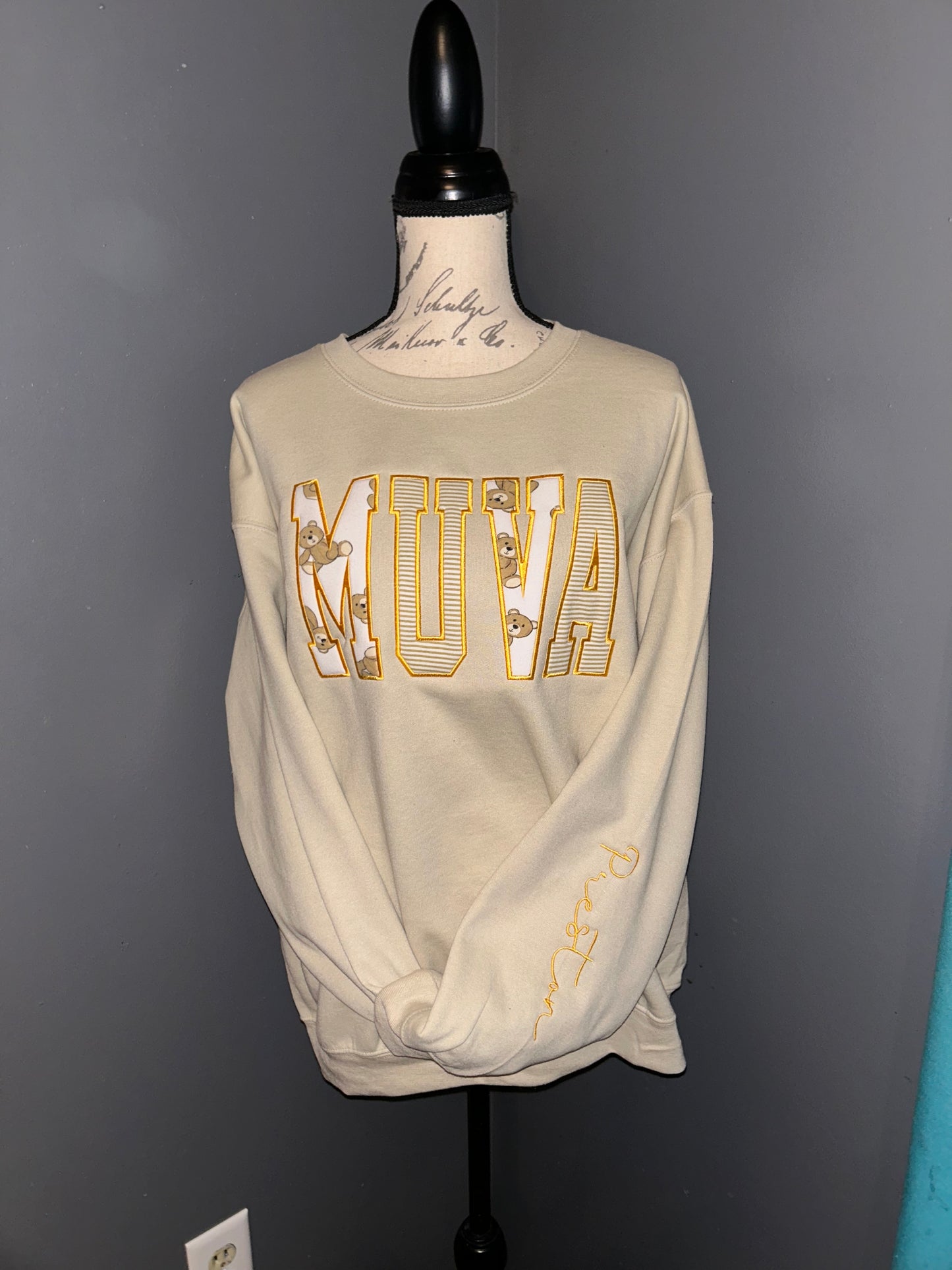 Keepsake sweatshirt (Please Read Description)