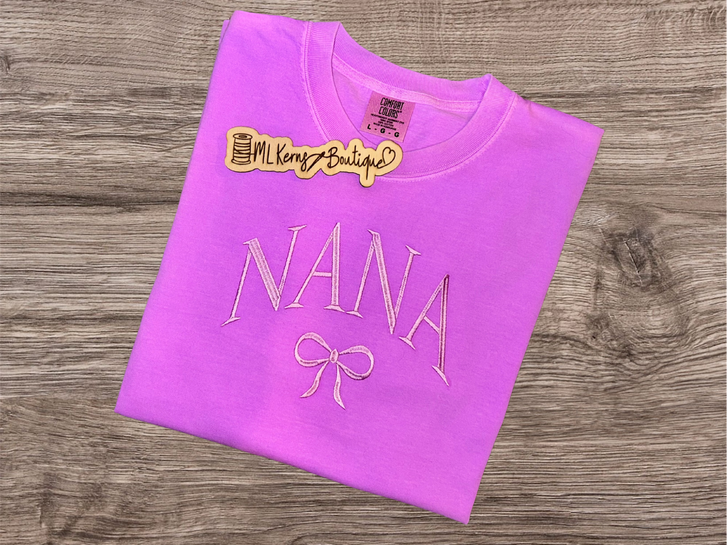 Nana coquette bow embroidery t shirt