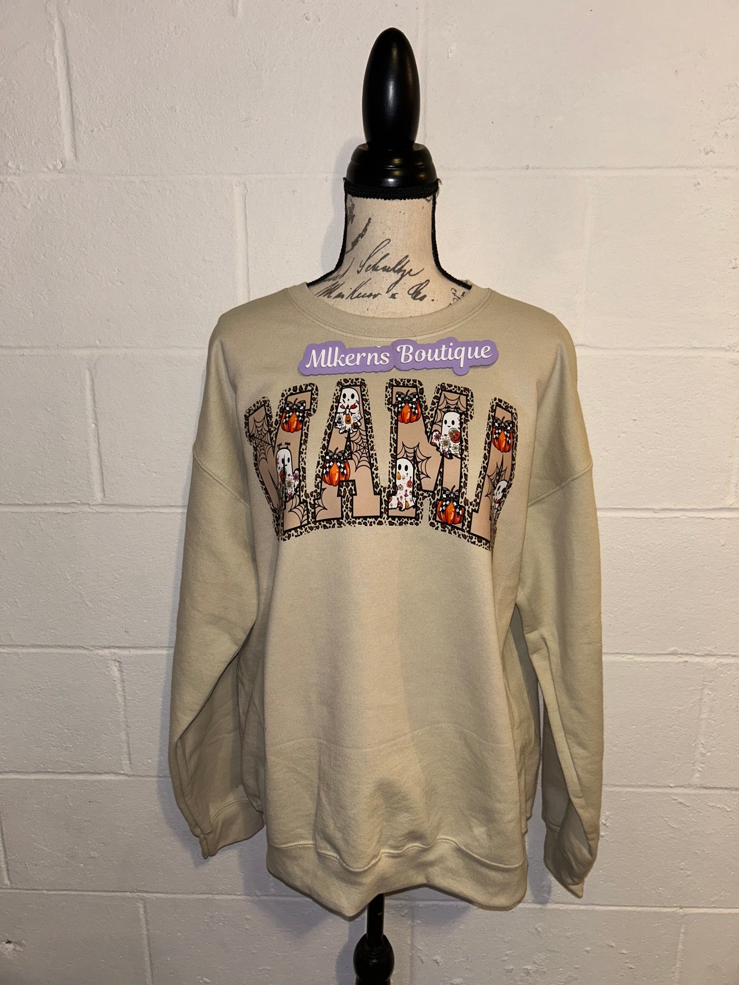 Mama ghost crewneck