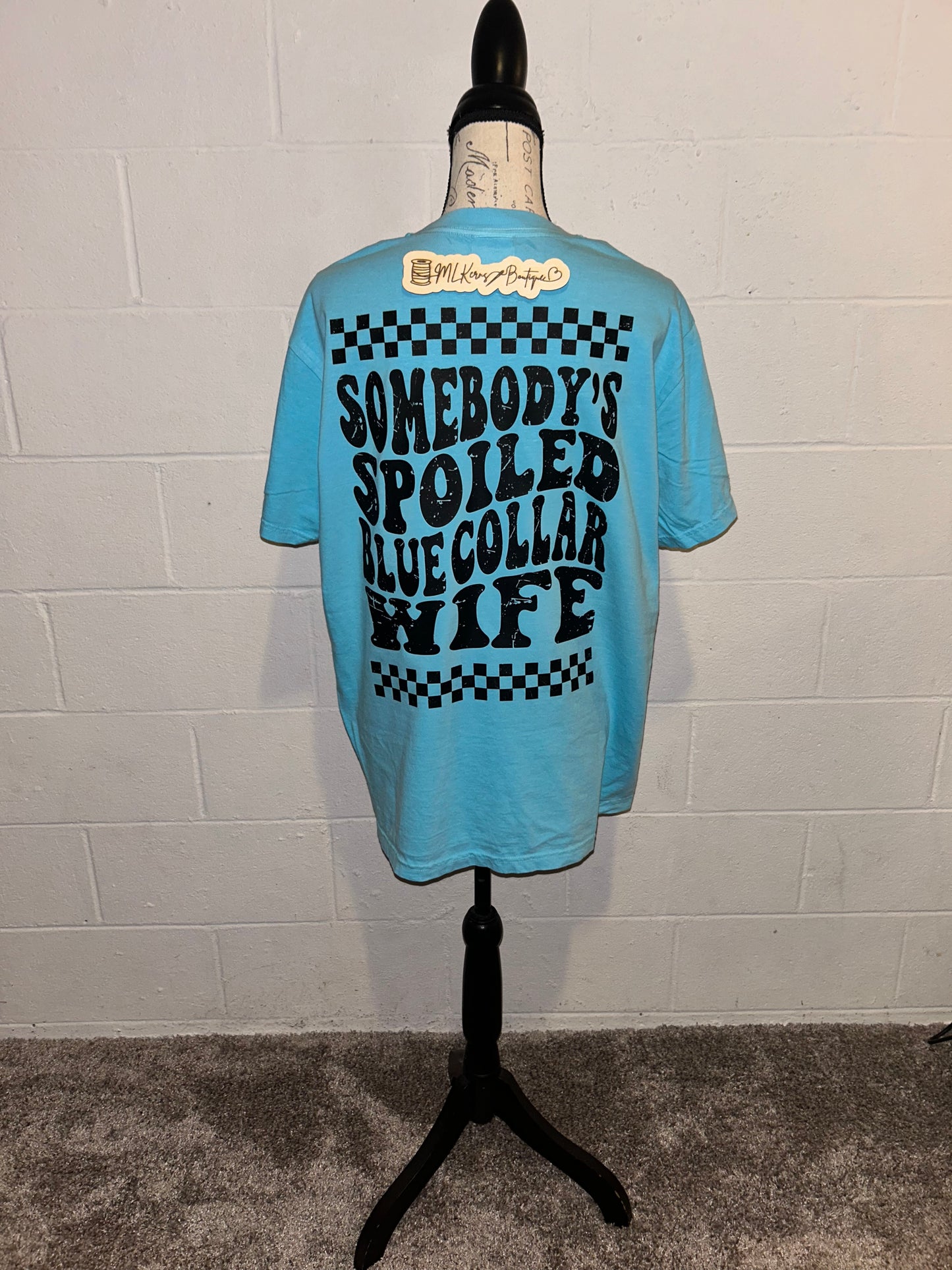 Blue collar wife